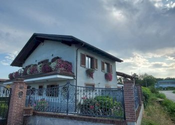 Foto 3 - Villa Località Vauda
 
1, San Benigno Canavese - foto 3