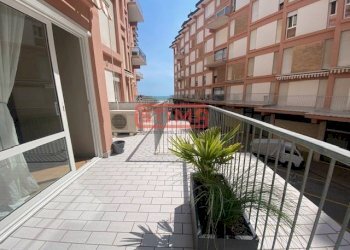 Foto 5 - Trilocale largo centro commerciale
 
31, Jesolo - foto 5