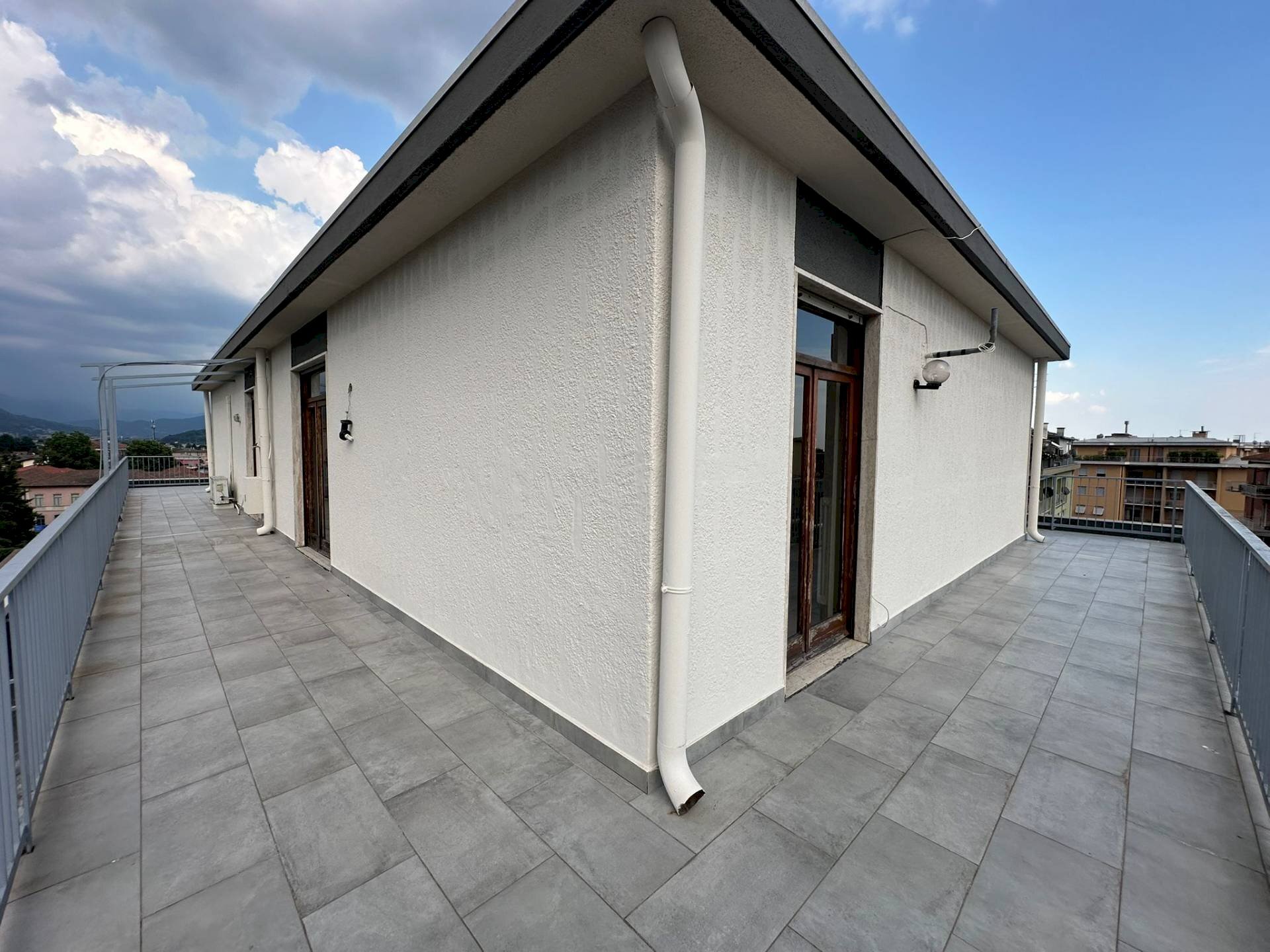 Foto 1 - Attico piazza Papa Giovanni XXIII, Torre Boldone - foto 1