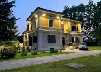 Foto 1 - Casa indipendente Mantova - foto 1