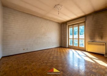 Camera da letto - Quadrilocale via Giovanni Giolitti, 12, Piasco - foto 22