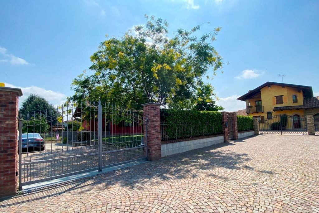 Vista - Villa via Dante Livio Bianco, 10, Caraglio - foto 2