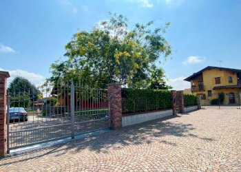 Vista - Villa via Dante Livio Bianco, 10, Caraglio - foto 2