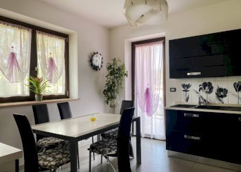 Cucina - Villa via Dante Livio Bianco, 10, Caraglio - foto 8