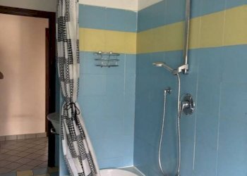 Bagno - Three-room apartment via Acceglio, 2, hamlet Cerialdo, Cuneo - photo 13