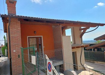 Facciata - Independent house via della Villa, 41, Vignolo - photo 17