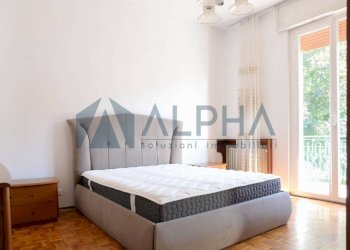 Camera da letto - Quadrilocale via Tommaso Zoffili, Forlì - foto 10