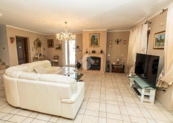 Casa semi indipendente Strada Canova Pogliani, Leini - foto 2