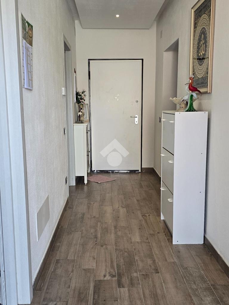 Three-room apartment Via Alessandro Volta, Medesano - photo 3
