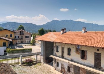 Semi-detached house Via Servour, Revello - photo 7