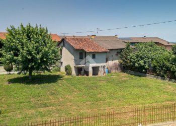 Semi-detached house Via Servour, Revello - photo 13
