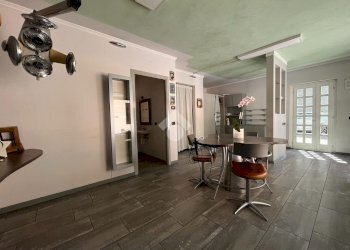 Negozio Via Galileo Galilei, Galliate - foto 16