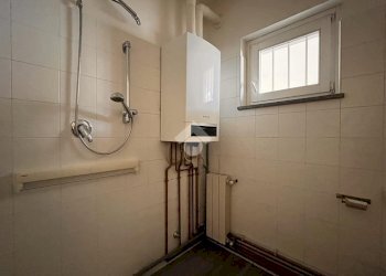 Negozio Via Galileo Galilei, Galliate - foto 18