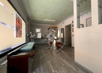 Negozio Via Galileo Galilei, Galliate - foto 24