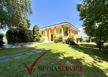 Villa Via della Ripa, 53., Cuneo - foto 1
