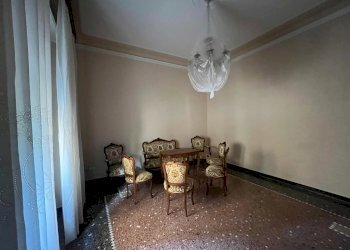 Soggiorno - Appartamento in Villa Corso Buenos Aires, Chiavari - foto 5