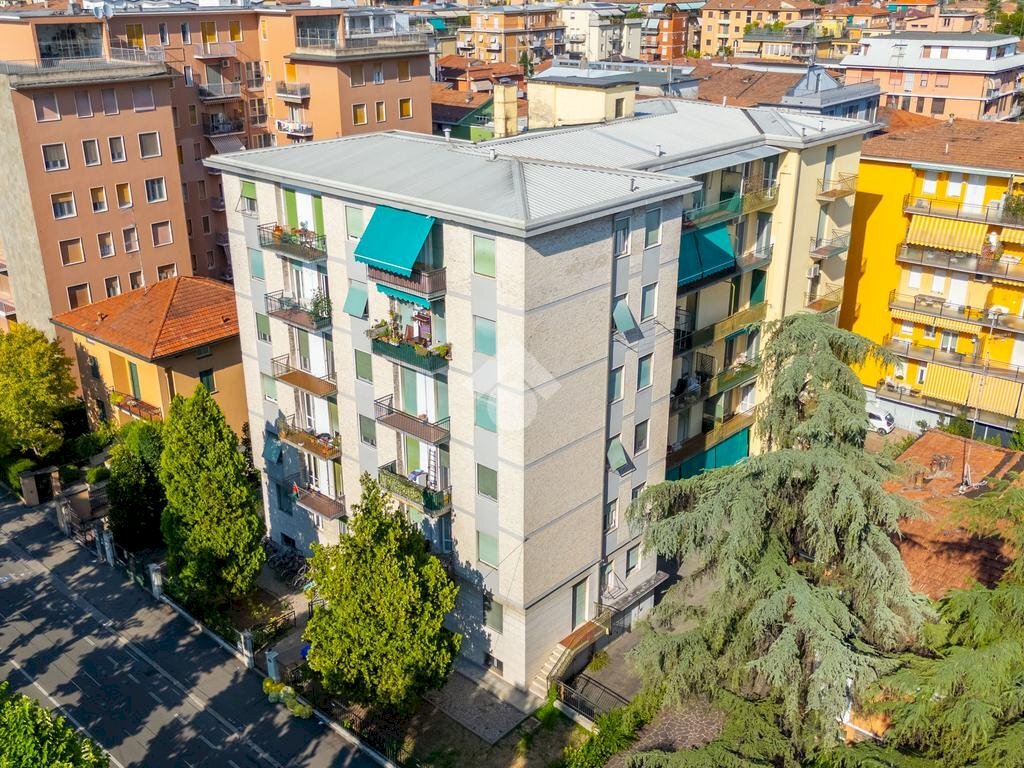 Three-room apartment Strada Antonio Zarotto, Parma (neighborhood Lubiana) - photo 1