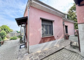 Independent house Vicolo San Martino, Borgarello - photo 3