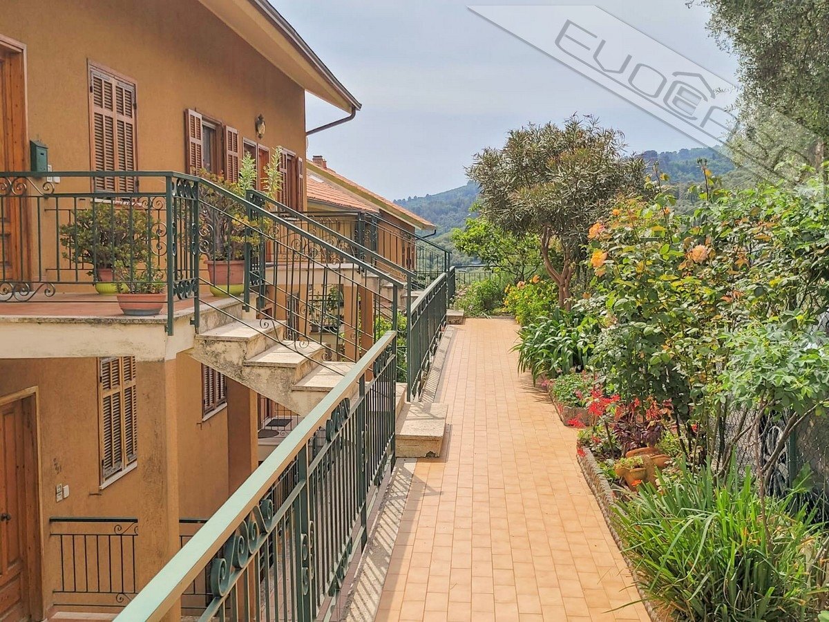 Four-room apartment via san carlo 6, Dolcedo - photo 1