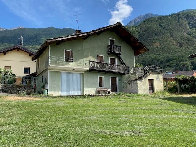 Casa indipendente Frazione Sptumian 96, Chambave - foto 1