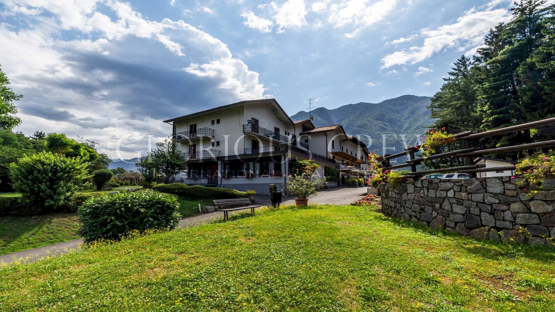 Foto 2 - Commercial Activity Via Alabarde, Darfo Boario Terme - photo 2