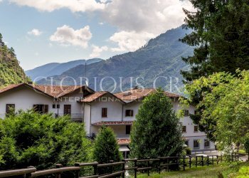 Foto 1 - Stabile - Palazzo Via Alabarde 9, Darfo Boario Terme - foto 1