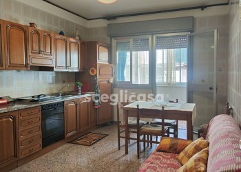 Foto 2 - Four-room apartment Via Padre Fedele Da San Biagio
 
23, Palermo - photo 2