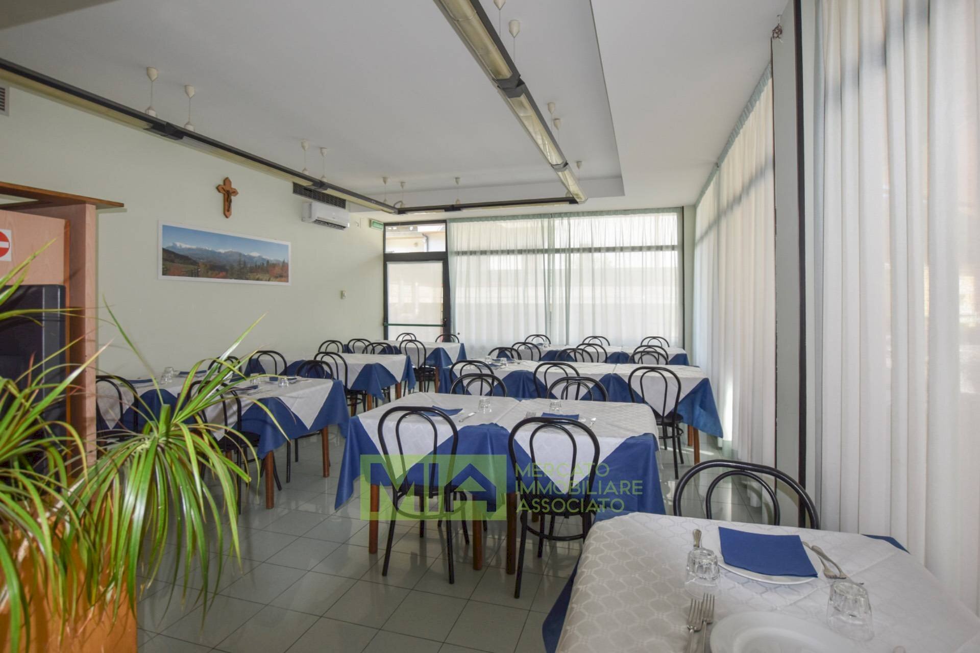 Foto 3 - Commercial Activity Via Aldo Moro, Comunanza - photo 3