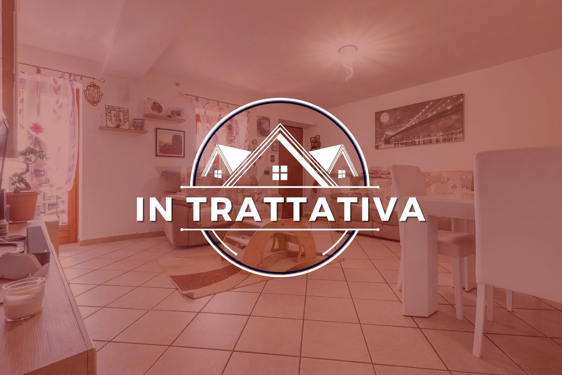 Sala da pranzo - Trilocale Via Dei Fabi
 
10, Cugliate-Fabiasco - foto 1