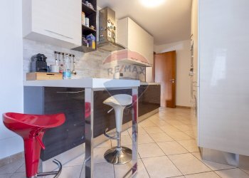 Cucina - Trilocale Via Dei Fabi
 
10, Cugliate-Fabiasco - foto 7