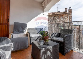 Balcone - Trilocale Via Dei Fabi
 
10, Cugliate-Fabiasco - foto 19