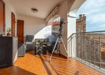 Balcone - Trilocale Via Dei Fabi
 
10, Cugliate-Fabiasco - foto 20