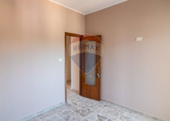 Stanza vuota - Attico via guglielmo marconi
 
33, Gravina di Catania - foto 12