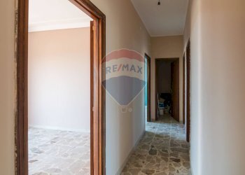 Hall / corridoio - Attico via guglielmo marconi
 
33, Gravina di Catania - foto 15