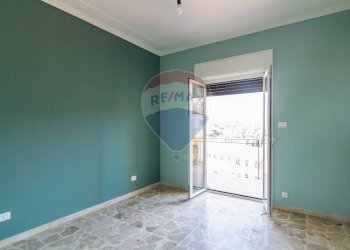 Stanza vuota - Attico via guglielmo marconi
 
33, Gravina di Catania - foto 21