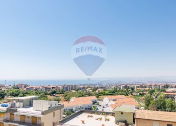 Edificio all\'aperto - Attico via guglielmo marconi
 
33, Gravina di Catania - foto 23