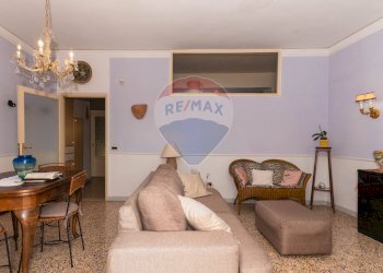 Sala da pranzo - Casa indipendente Via Birdirimi
 
28, Caltagirone - foto 6