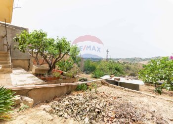 Giardino - Casa indipendente Via Birdirimi
 
28, Caltagirone - foto 27