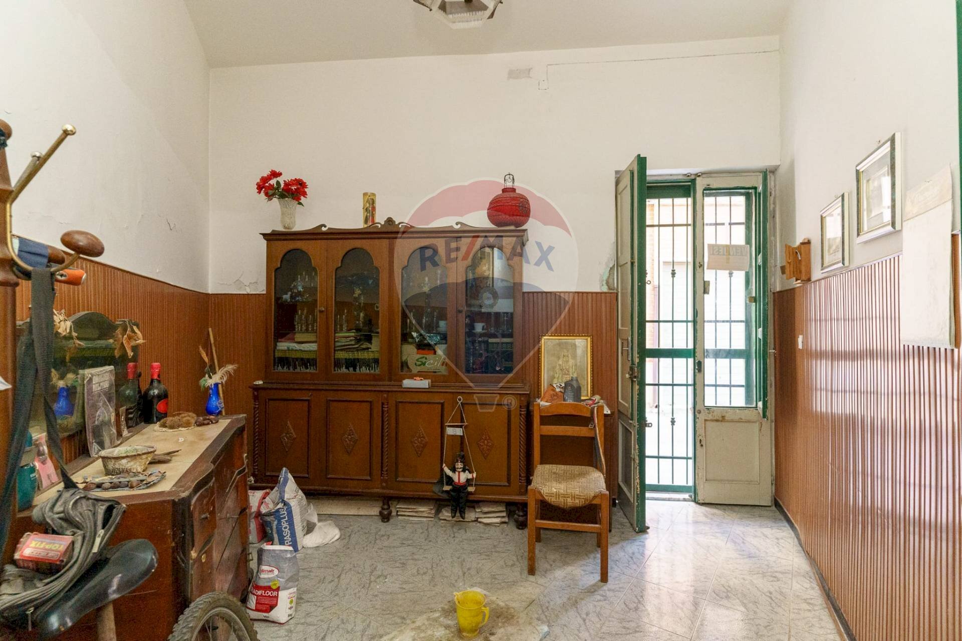 Soggiorno - Casa indipendente Motta Sant'Anastasia - foto 2