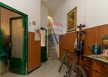 Hall / corridoio - Casa indipendente Motta Sant'Anastasia - foto 3