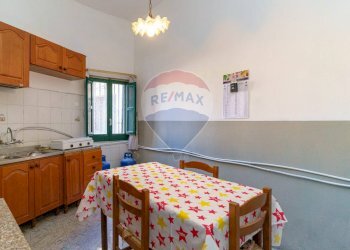 Cucina - Casa indipendente Motta Sant'Anastasia - foto 6