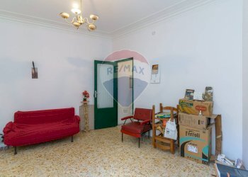 Soggiorno - Casa indipendente Motta Sant'Anastasia - foto 13