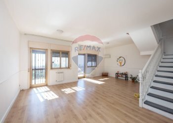 Stanza vuota - Appartamento Piazza Tivoli, Tremestieri Etneo - foto 6