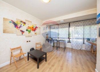 Sala da pranzo - Appartamento Piazza Tivoli, Tremestieri Etneo - foto 16