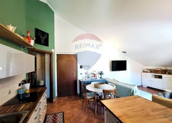 Cucina - Trilocale Via Leonardo da vinci
 
13, Condove - foto 19