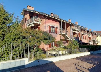 Edificio all\'aperto - Trilocale Via Leonardo da vinci
 
13, Condove - foto 9