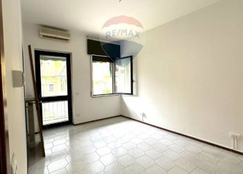 Stanza vuota - Casa semi indipendente VIA MURCIANO
 
13, Galliate - foto 10
