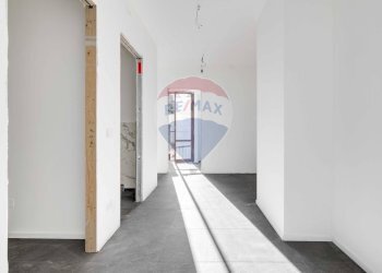 Hall / corridoio - Ufficio mameli
 
22, Busto Arsizio - foto 6