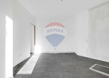 Stanza vuota - Ufficio mameli
 
22, Busto Arsizio - foto 21