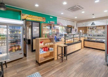 Cucina - Commercial Activity VIA SERRADIFALCO
 
266, Palermo - photo 1